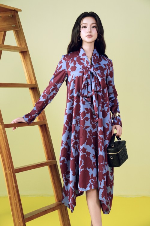 Sixdo Blue Floral Silk Loose Dress